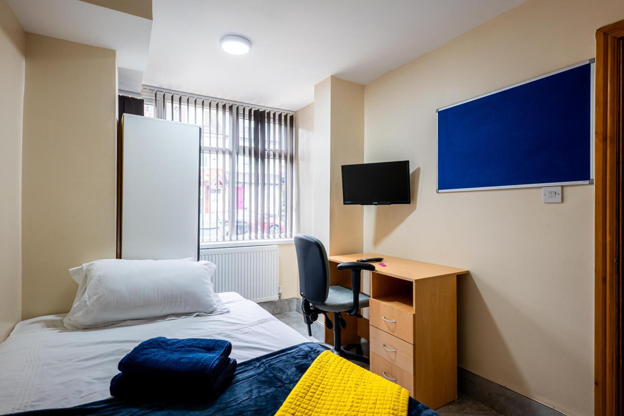 Private Rooms With Private Bathrooms In Selly Oak Бірмінгем Екстер'єр фото